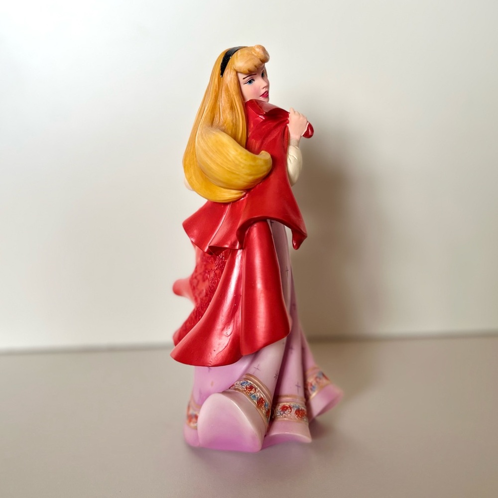 Disney Showcase Enesco Sleeping Beauty Aurora Briar Rose Statue Figurine - Picture 6 of 7